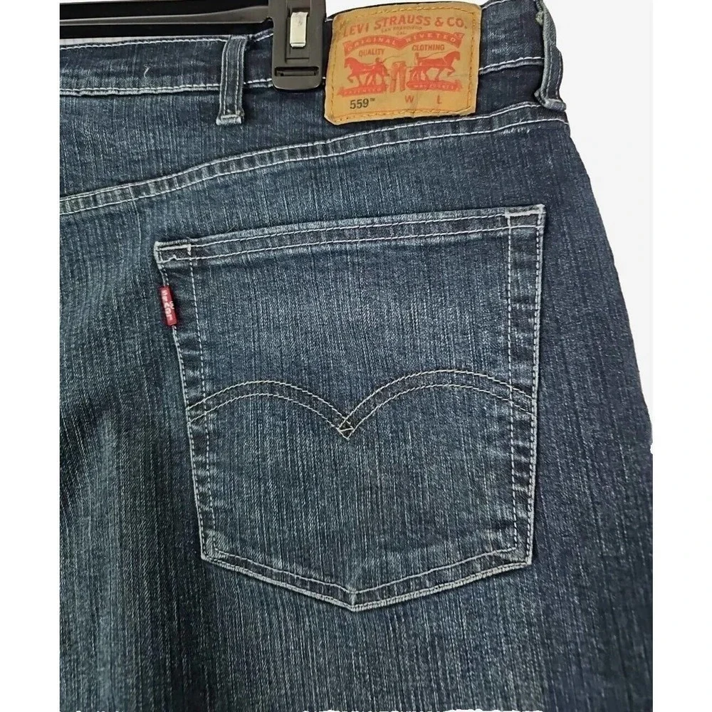 LEVIS 559 - Mens 50×29~ Big & Tall Water Less Relaxed Fit Straight Blue Jeans.